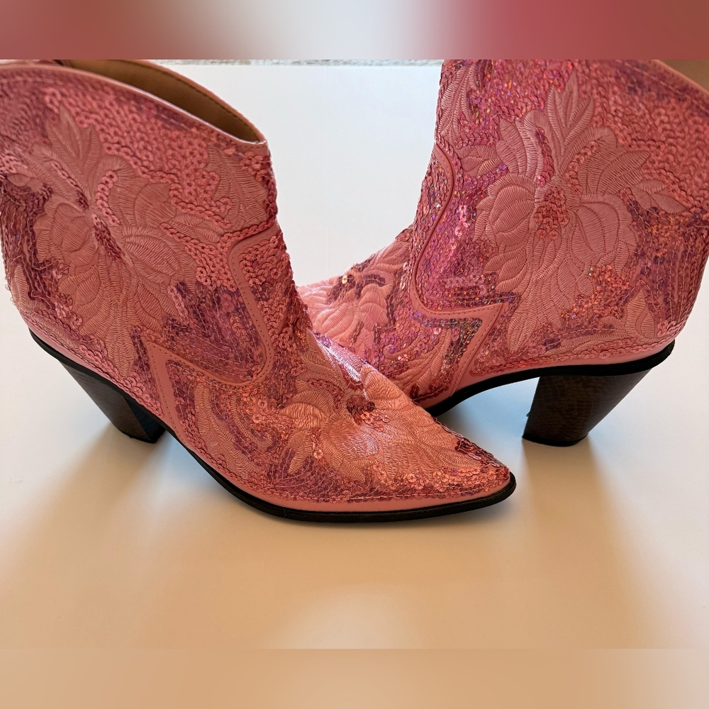Pink Embroidered Women's Boots